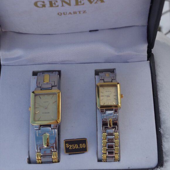 Two Geneva Men's And Women's Watch Set Vintage - Picture 1 of 5